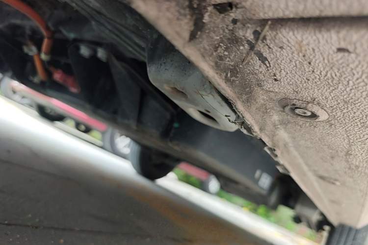 Used Wuling Hongguang MINIEV 2022 Macaron Fashion Model Lithium Iron Phosphate Chassis Front Left