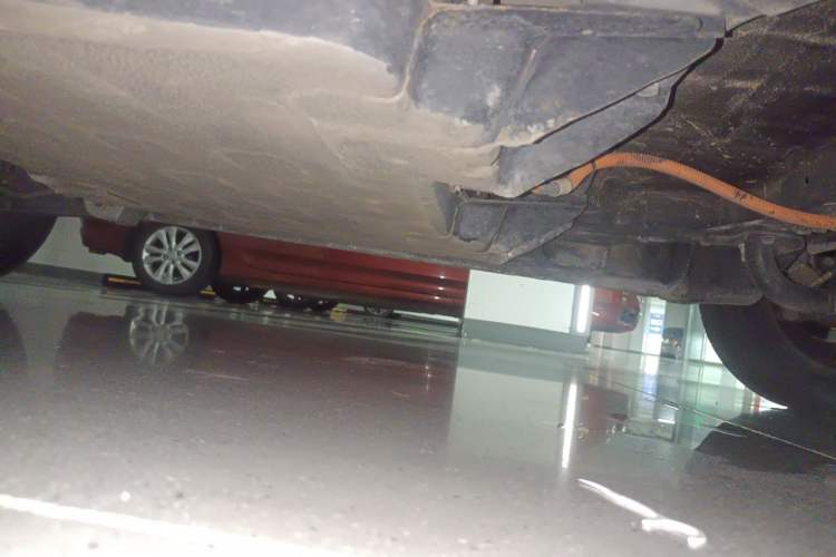 Used Wuling Hongguang MINIEV 2022 Macaron Fashion Model Lithium Iron Phosphate Chassis Front Right