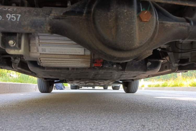 Used Wuling Hongguang MINIEV 2022 Macaron Premium Model – Lithium Iron Phosphate Chassis Rear