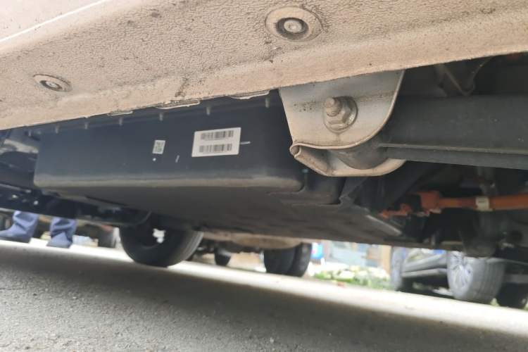 Used Wuling Hongguang MINIEV 2022 Macaron Fashion Model Lithium Iron Phosphate Chassis Rear Left