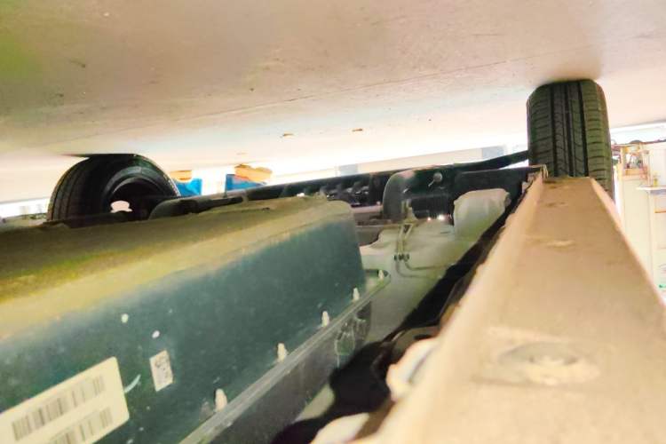 Used Wuling Hongguang MINIEV 2022 Macaron Fashion Model Lithium Iron Phosphate Chassis Rear Left