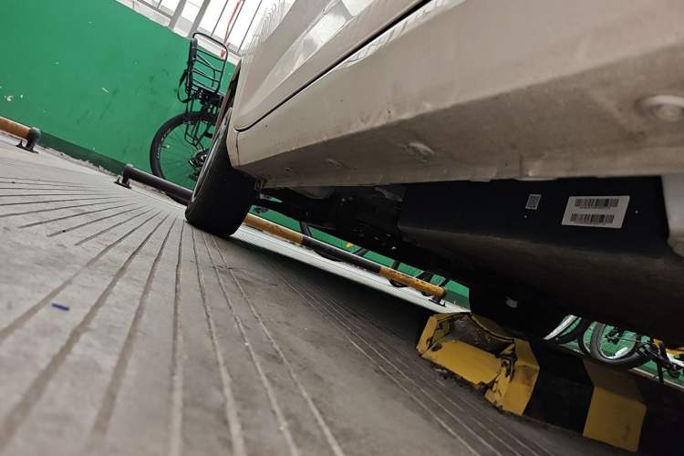 Used Wuling Hongguang MINIEV 2022 Macaron Fashion Edition Lithium-Nickel-Cobalt-Alpha-oxide Chassis Rear Left