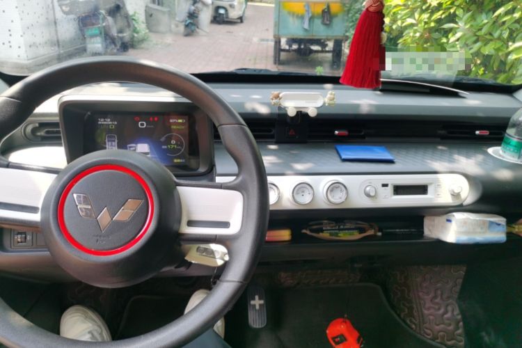 Used Wuling Hongguang MINIEV 2022 GAMEBOY 300km Enthusiast Model with Lithium Iron Phosphate Audio And AC Panel