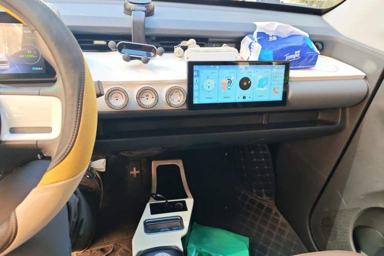 Used Wuling Hongguang MINIEV 2022 GAMEBOY 200km Gaming Edition with Lithium Iron Phosphate Audio And AC Panel