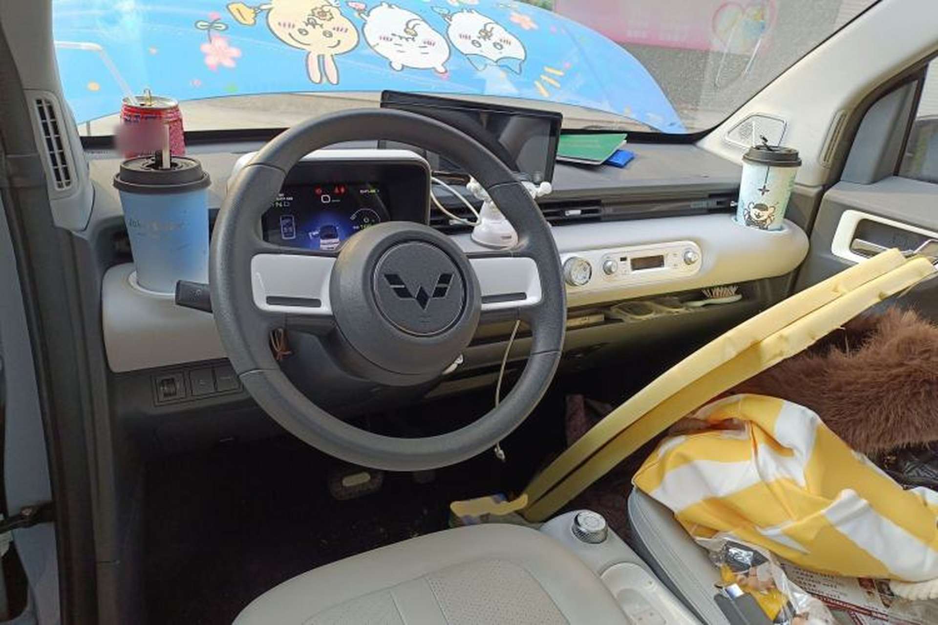 Used Wuling Hongguang MINIEV 2022 Convertible Model Center Console