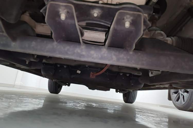 Used Wuling Hongguang MINIEV 2022 Macaron Premium Model – Lithium Iron Phosphate Chassis Front