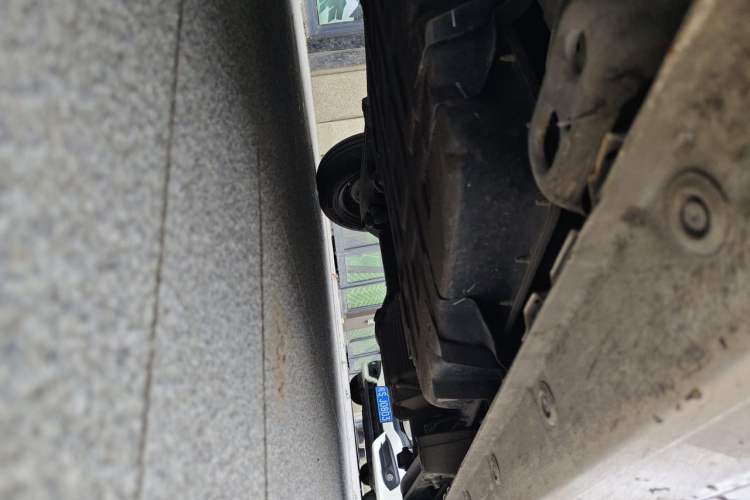Used Wuling Hongguang MINIEV 2022 Macaron Premium Model – Lithium Ternary Battery Chassis Front Left