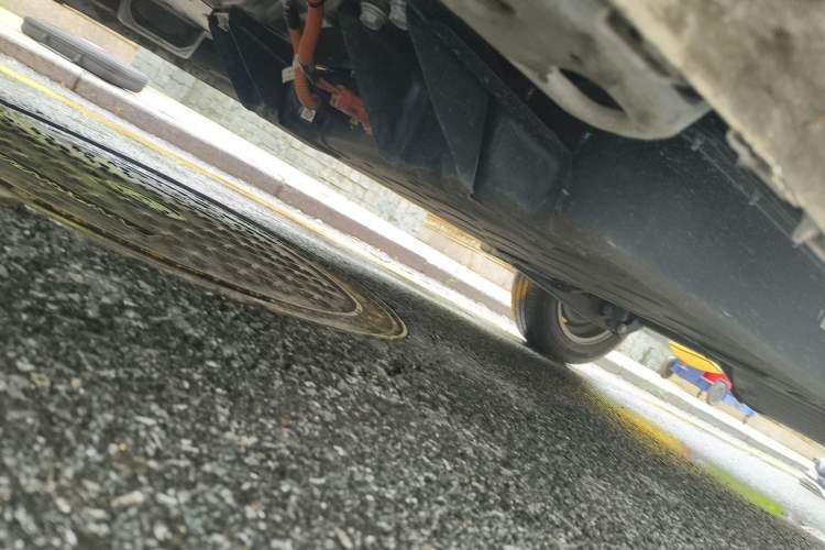 Used Wuling Hongguang MINIEV 2022 Zizai Version Lithium Iron Phosphate Chassis Front Left