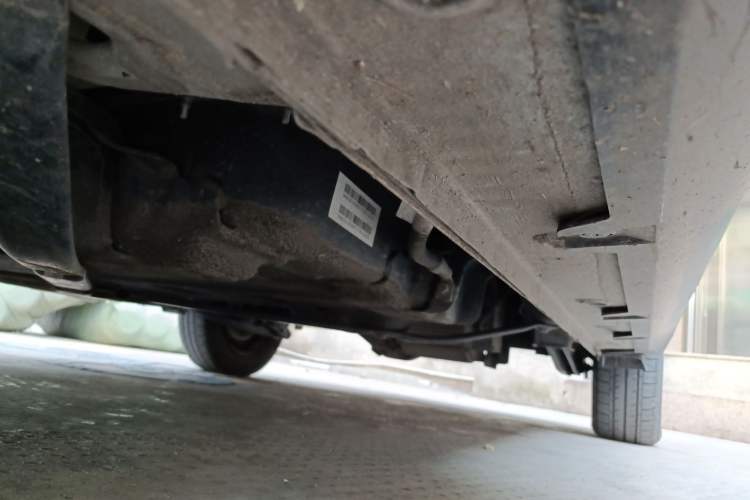 Used Wuling Hongguang MINIEV 2022 Convertible Model Chassis Front Left