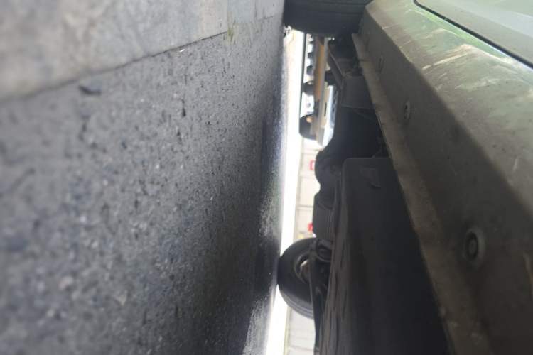 Used Wuling Hongguang MINIEV 2022 Macaron Fashion Model Lithium Iron Phosphate Chassis Front Right