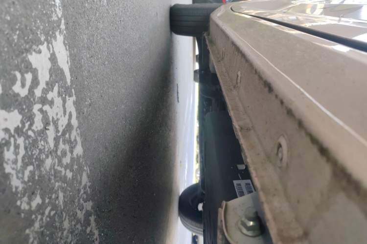 Used Wuling Hongguang MINIEV 2022 Macaron Fashion Model Lithium Iron Phosphate Chassis Rear Left