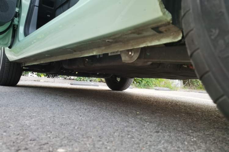 Used Wuling Hongguang MINIEV 2022 Macaron Premium Model – Lithium Iron Phosphate Chassis Rear Left
