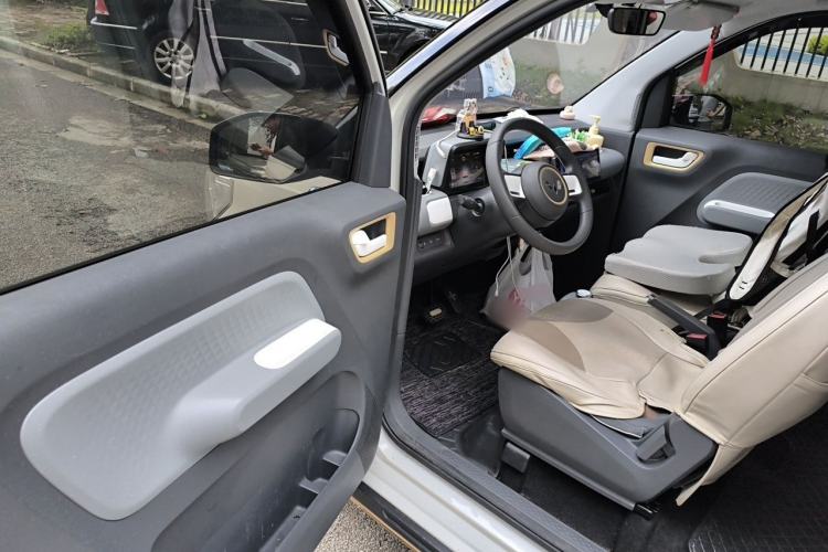 Used Wuling Hongguang MINIEV 2022 GAMEBOY 300km Play Edition Lithium Iron Phosphate Driver Seat