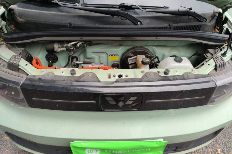Used Wuling Hongguang MINIEV 2022 Macaron Premium Model – Lithium Iron Phosphate Engine Bay