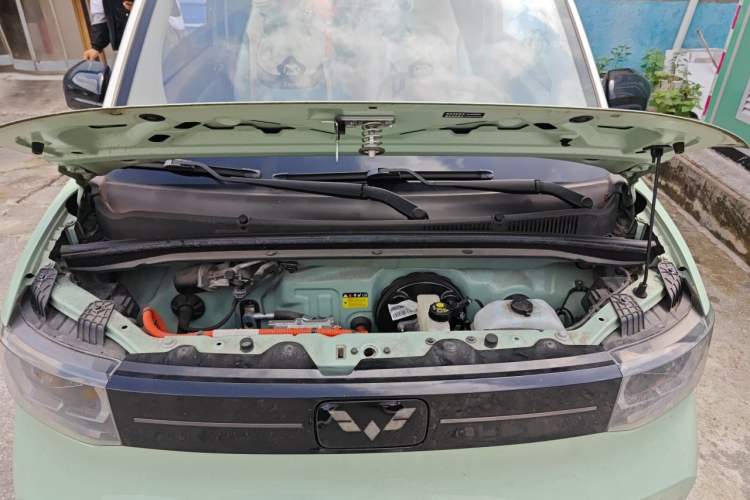 Used Wuling Hongguang MINIEV 2022 Macaron Premium Model – Lithium Iron Phosphate Engine Bay