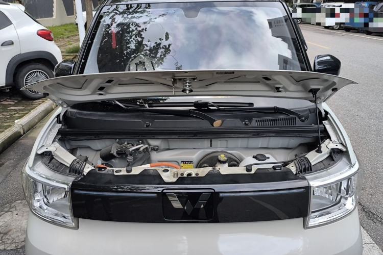 Used Wuling Hongguang MINIEV 2022 GAMEBOY 300km Play Edition Lithium Iron Phosphate Engine Bay