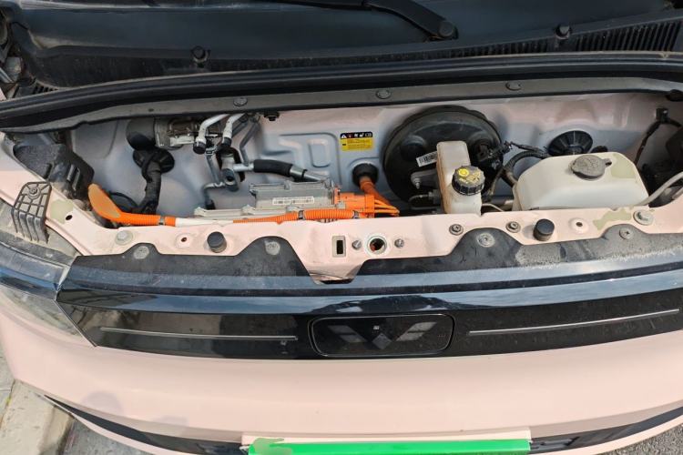 Used Wuling Hongguang MINIEV 2022 Macaron Premium Model – Lithium Iron Phosphate Engine Bay