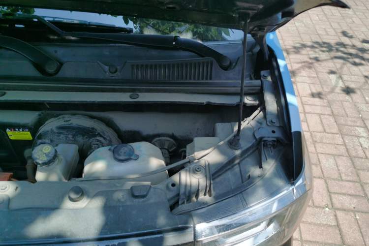 Used Wuling Hongguang MINIEV 2022 GAMEBOY 300km Enthusiast Model with Lithium Iron Phosphate Engine Bay Left