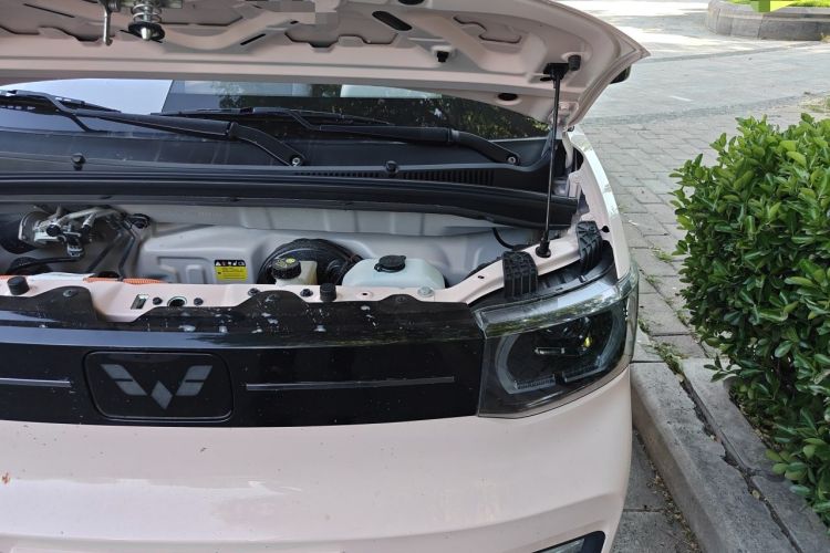 Used Wuling Hongguang MINIEV 2022 Macaron Premium Model – Lithium Iron Phosphate Engine Bay Left