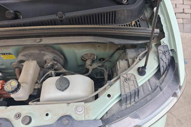 Used Wuling Hongguang MINIEV 2022 Macaron-Color Edition Lithium Iron Phosphate Engine Bay Left