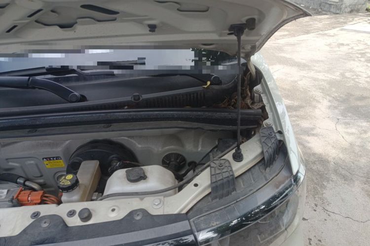 Used Wuling Hongguang MINIEV 2022 Macaron Premium Model – Lithium Iron Phosphate Engine Bay Left