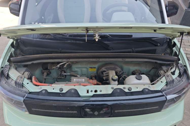 Used Wuling Hongguang MINIEV 2022 Macaron-Color Edition Lithium Iron Phosphate Engine Bay
