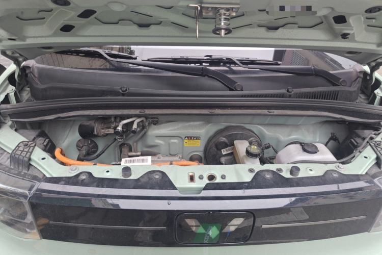 Used Wuling Hongguang MINIEV 2022 Macaron Premium Model – Lithium Iron Phosphate Engine Bay