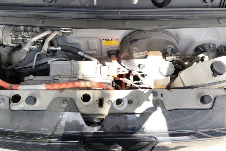 Used Wuling Hongguang MINIEV 2022 GAMEBOY 300km Enthusiast Model with Lithium Iron Phosphate Engine Bay