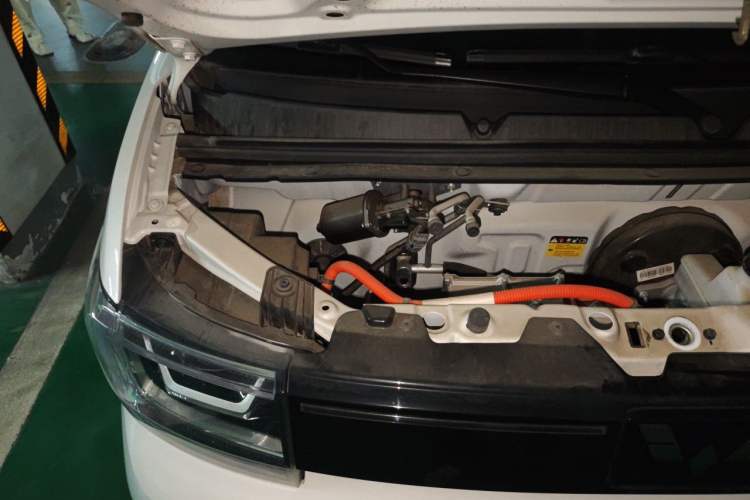 Used Wuling Hongguang MINIEV 2022 GAMEBOY 200km Gaming Edition with Lithium Iron Phosphate Engine Bay Right