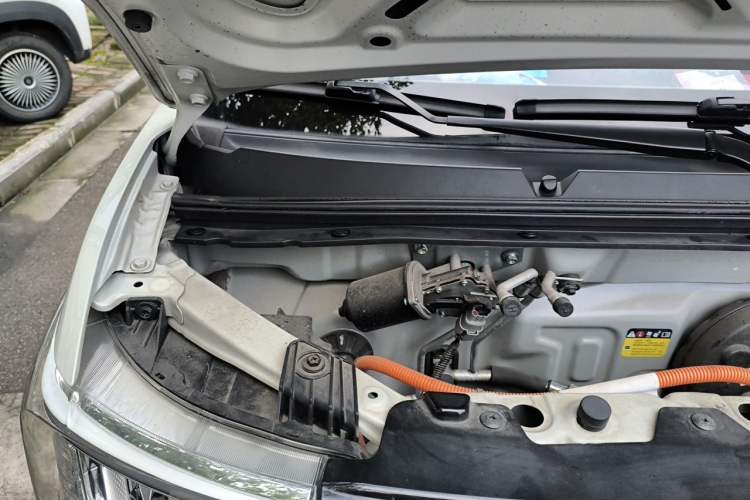 Used Wuling Hongguang MINIEV 2022 GAMEBOY 300km Play Edition Lithium Iron Phosphate Engine Bay Right