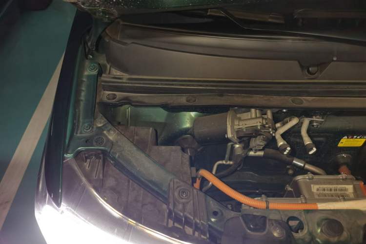 Used Wuling Hongguang MINIEV 2022 Convertible Model Engine Bay Right