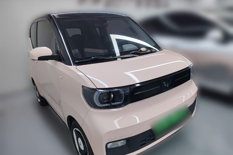 Used Wuling Hongguang MINIEV 2022 Macaron Premium Model – Lithium Iron Phosphate Front Right 45 Deg