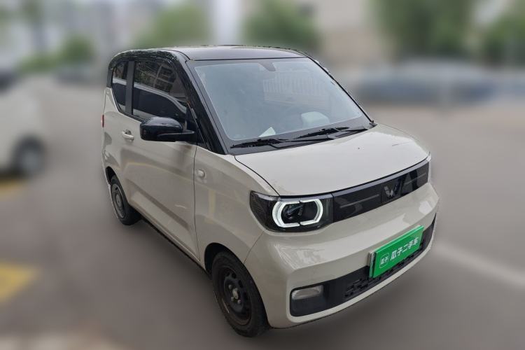 Used Wuling Hongguang MINIEV 2022 Macaron Premium Model – Lithium Iron Phosphate Front Right 45 Deg
