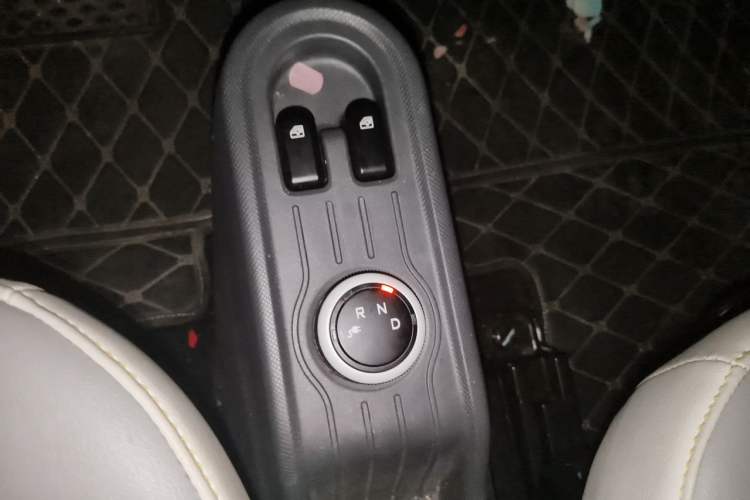 Used Wuling Hongguang MINIEV 2022 Macaron-Color Edition Lithium Iron Phosphate Gear Lever