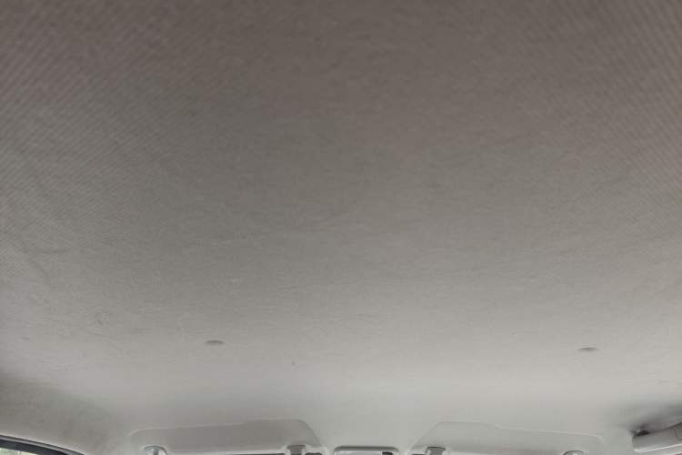 Used Wuling Hongguang MINIEV 2022 Macaron Fashion Model Lithium Iron Phosphate Headliner