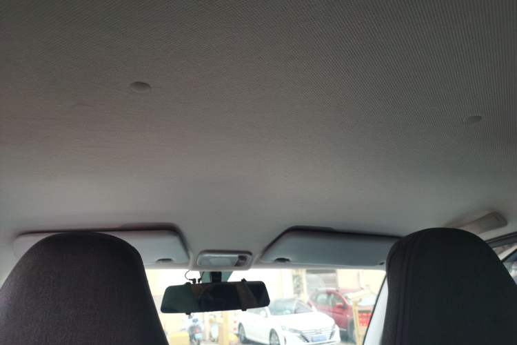 Used Wuling Hongguang MINIEV 2022 Macaron Fashion Model Lithium Iron Phosphate Headliner