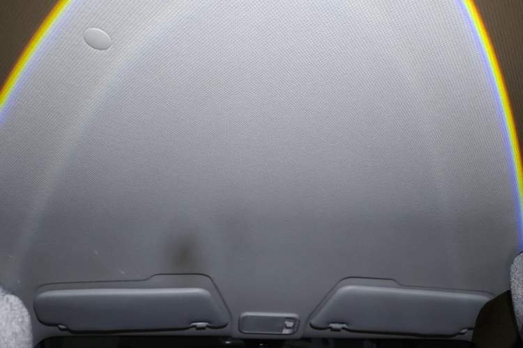 Used Wuling Hongguang MINIEV 2022 Macaron Premium Model – Lithium Iron Phosphate Headliner