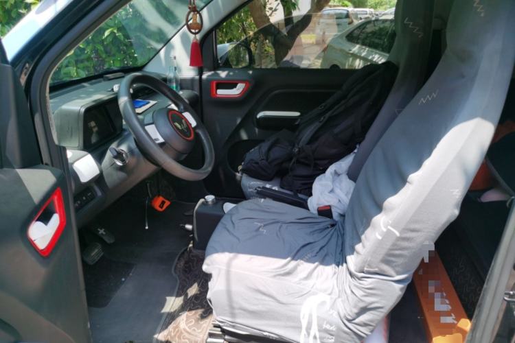 Used Wuling Hongguang MINIEV 2022 GAMEBOY 300km Enthusiast Model with Lithium Iron Phosphate Left Front Seat