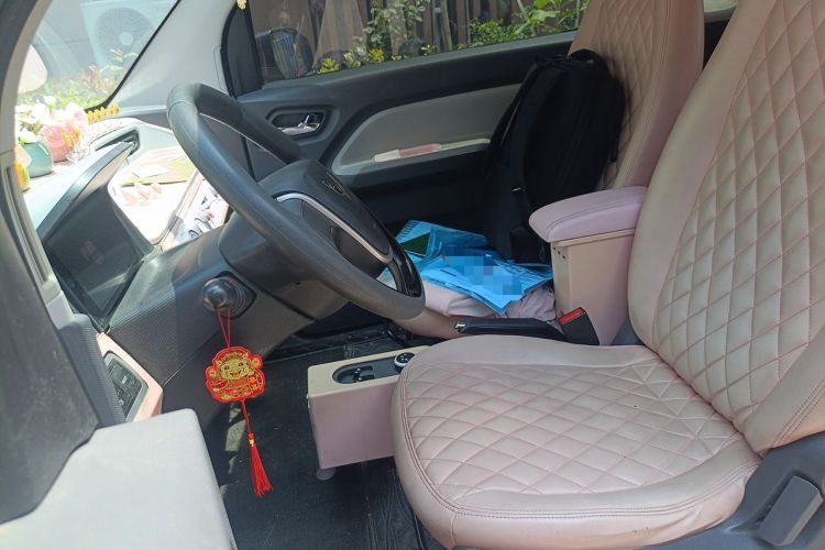 Used Wuling Hongguang MINIEV 2022 Macaron Premium Model – Lithium Iron Phosphate Left Front Seat