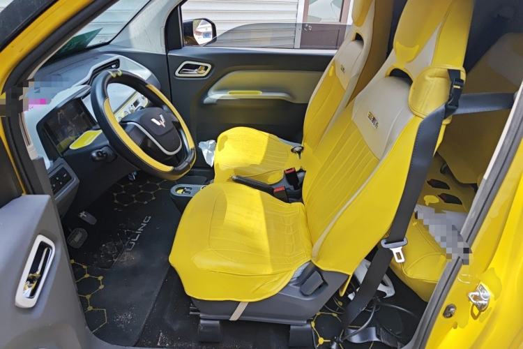 Used Wuling Hongguang MINIEV 2022 Macaron Fashion Edition Lithium-Nickel-Cobalt-Alpha-oxide Left Front Seat