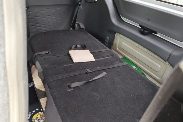 Used Wuling Hongguang MINIEV 2022 Macaron Premium Model – Lithium Ternary Battery Left Rear Seat