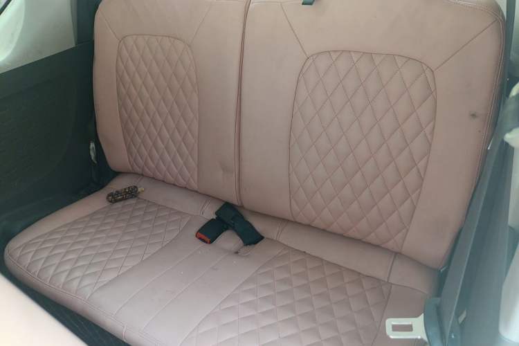 Used Wuling Hongguang MINIEV 2022 Macaron Premium Model – Lithium Iron Phosphate Left Rear Seat