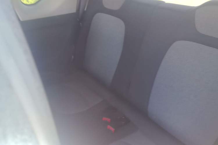 Used Wuling Hongguang MINIEV 2022 Macaron Fashion Edition Lithium-Nickel-Cobalt-Alpha-oxide Left Rear Seat