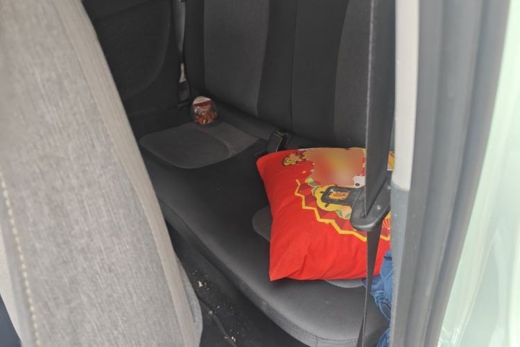 Used Wuling Hongguang MINIEV 2022 Macaron Premium Model – Lithium Iron Phosphate Left Rear Seat