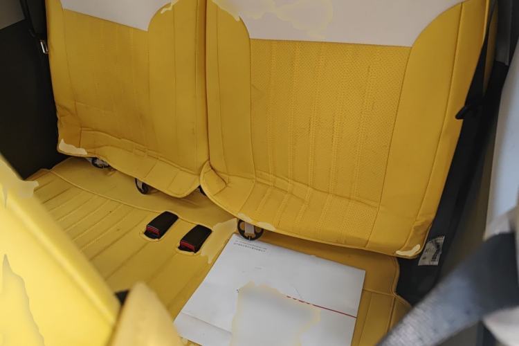 Used Wuling Hongguang MINIEV 2022 Macaron Fashion Edition Lithium-Nickel-Cobalt-Alpha-oxide Left Rear Seat