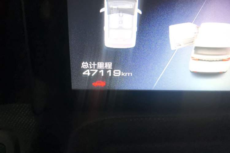 Used Wuling Hongguang MINIEV 2022 Macaron Premium Model – Lithium Iron Phosphate Odometer Close Up