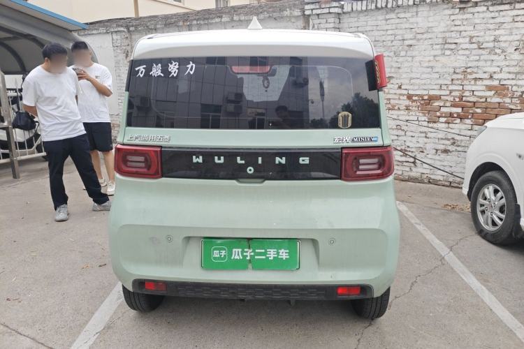 Used Wuling Hongguang MINIEV 2022 Macaron Fashion Model Lithium Iron Phosphate Rear