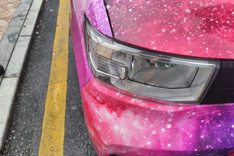 Used Wuling Hongguang MINIEV 2022 Zizai Version Lithium Iron Phosphate Right Front Headlight