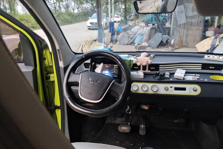 Used Wuling Hongguang MINIEV 2022 Macaron-Color Edition Lithium Iron Phosphate Steering Wheel