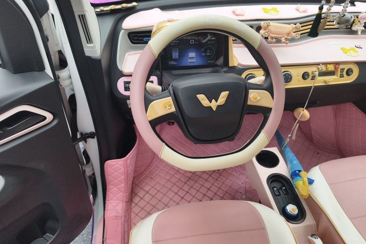 Used Wuling Hongguang MINIEV 2022 Zizai Version Lithium Iron Phosphate Steering Wheel